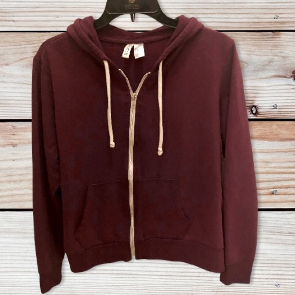 🛍 3 for $15 Maroon Full Zip Hoodie